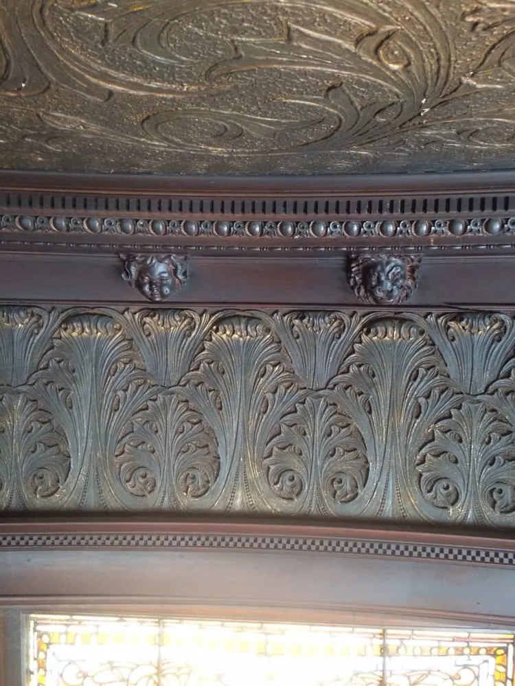 Slide of C & R Electrical