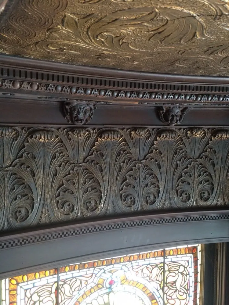 Slide of C & R Electrical