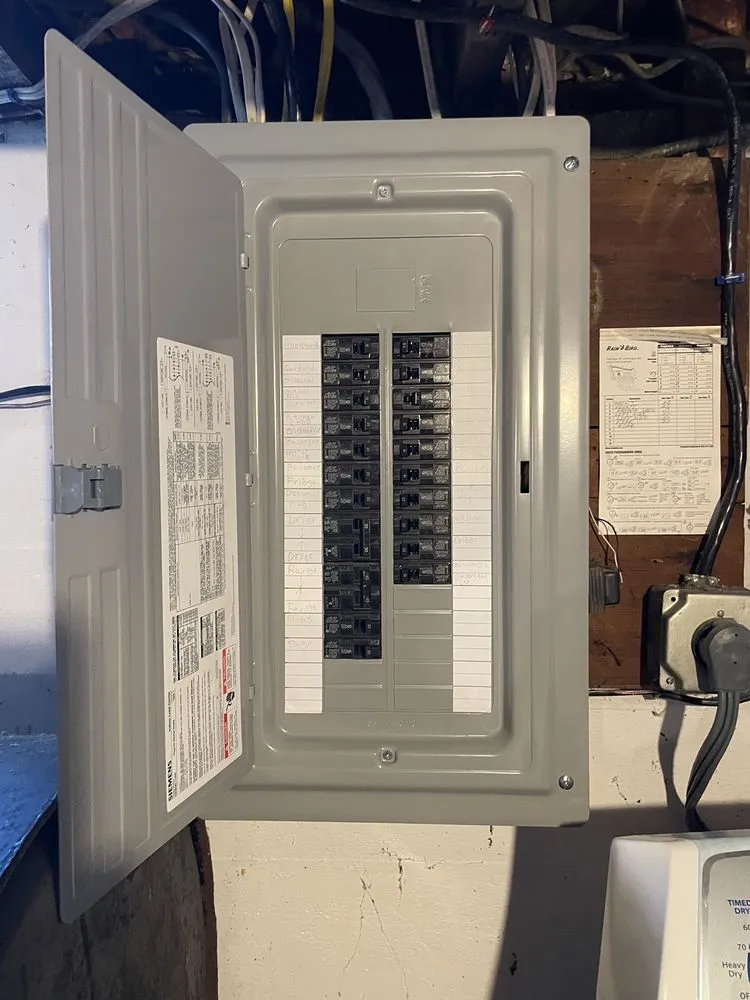 Slide of C & R Electrical