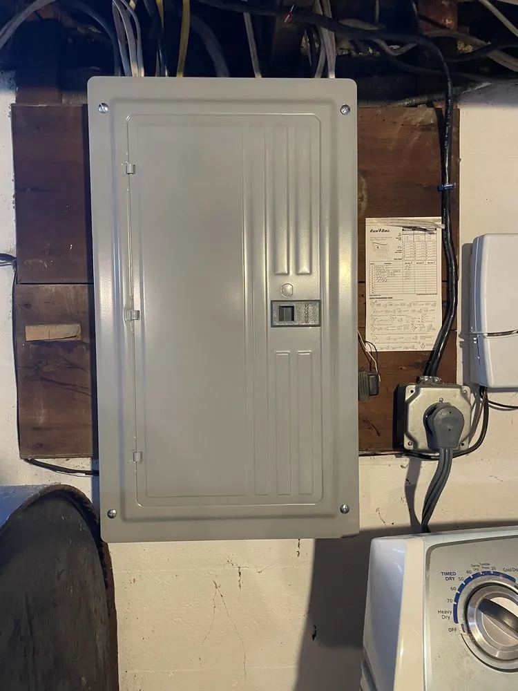 Slide of C & R Electrical