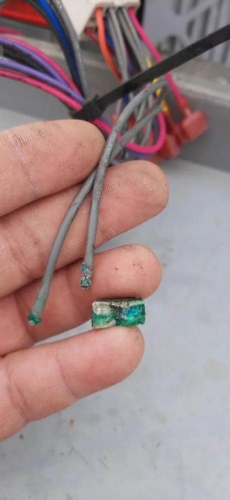 Trusted electrician providing circuit breaker repair in ,