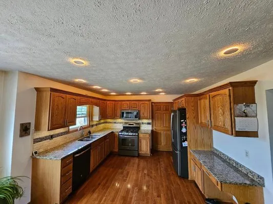 C B Electrical Services Logo