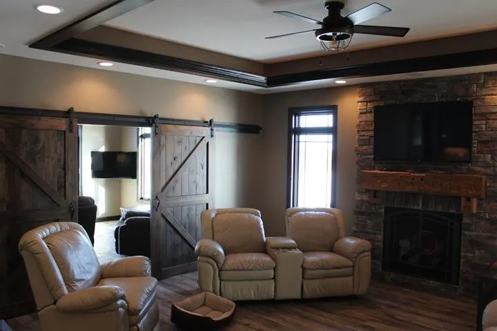 Slide of C Braaksma Electric