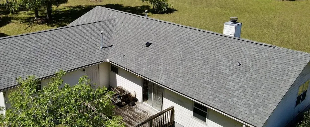 Slide of C I S Pro Renovations