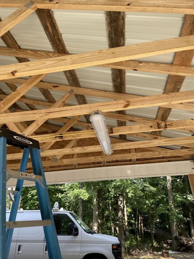 Slide of C I S Pro Renovations