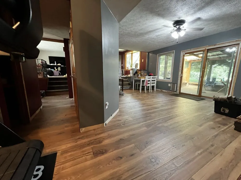 Slide of C Smitty Construction