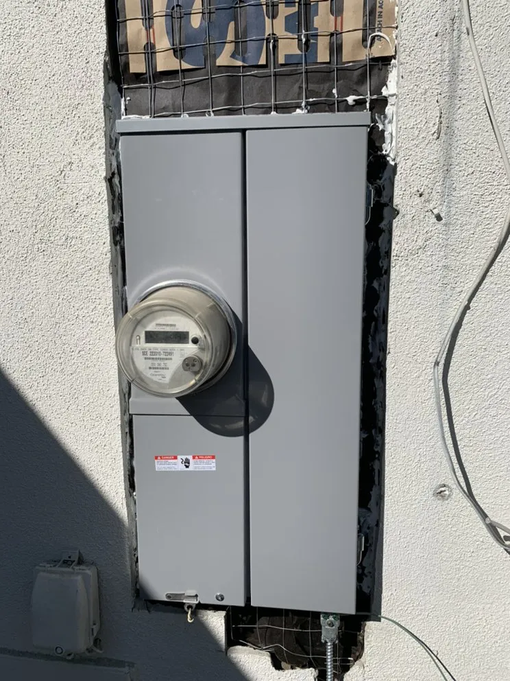 Reliable outlet and switch repair service in ,  - CA Electrical Services