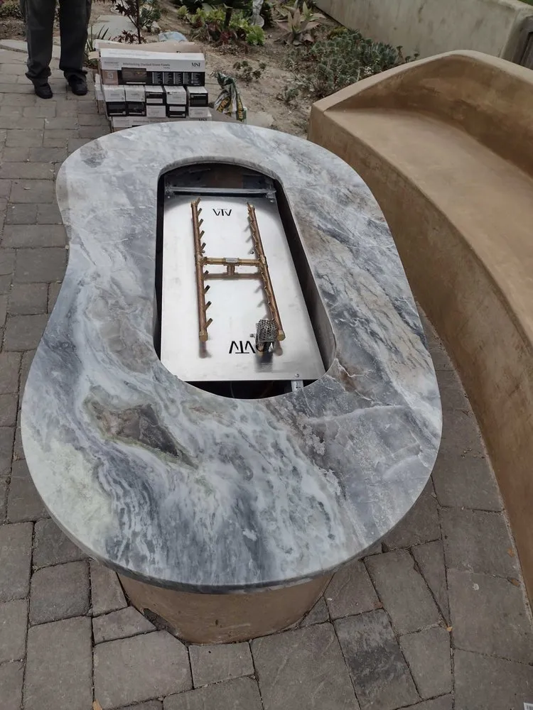 Slide of Cabo Builders