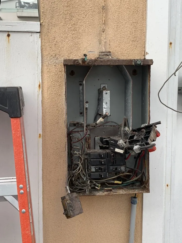 Slide of Cabrillo Electric