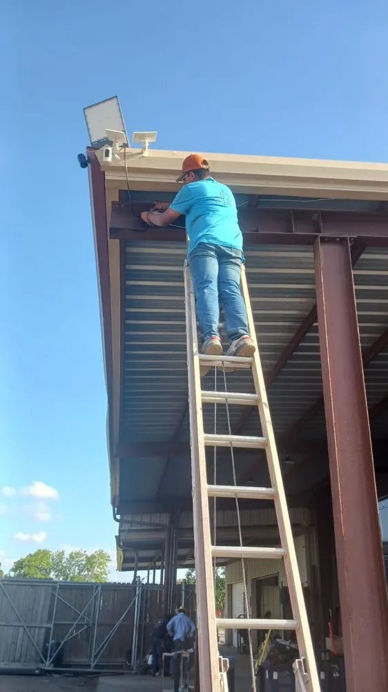 Slide of Cadete Electric