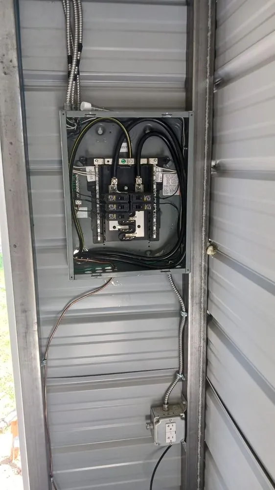 Slide of Cadete Electric