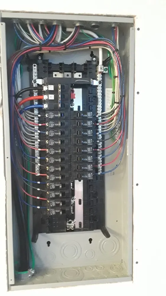 Slide of Cadycef Electric