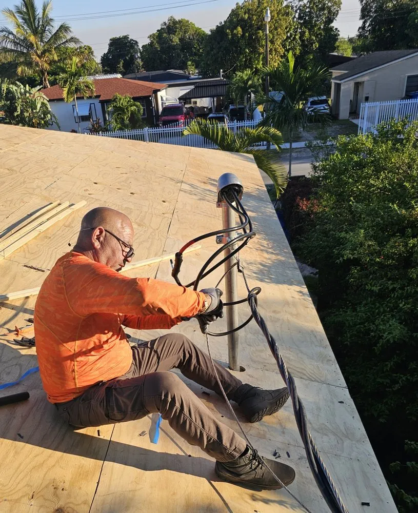 Slide of Cala's Electric