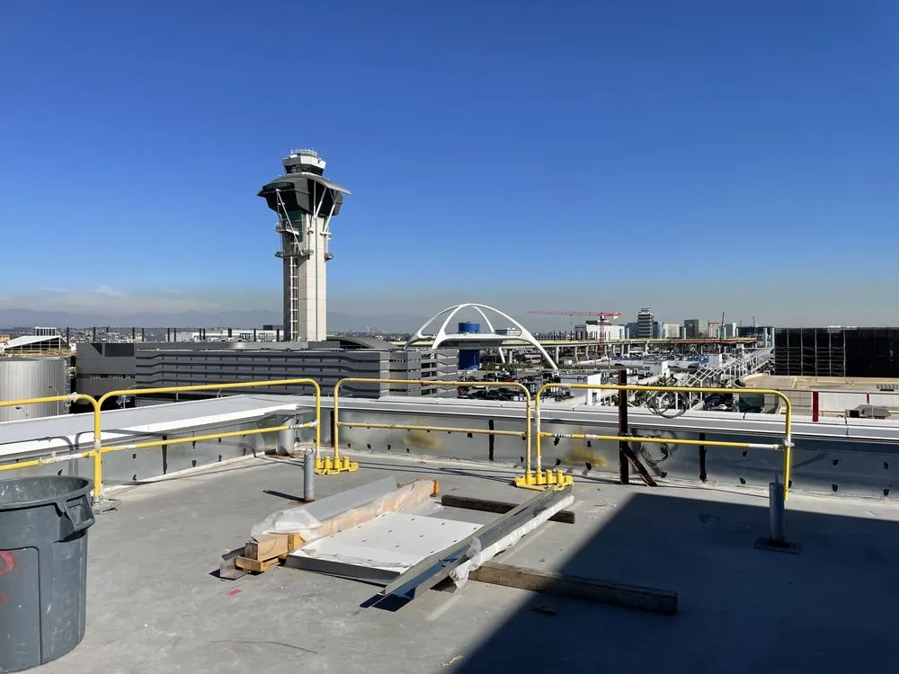 Slide of Calderon Technologies