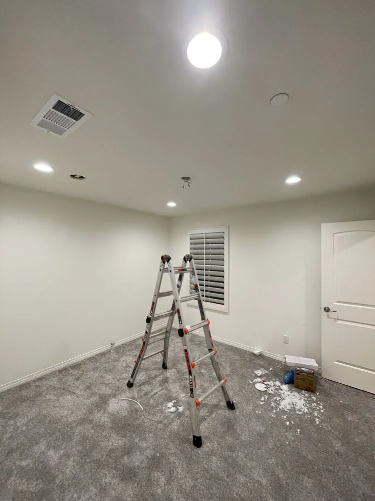 Slide of Calderon Technologies