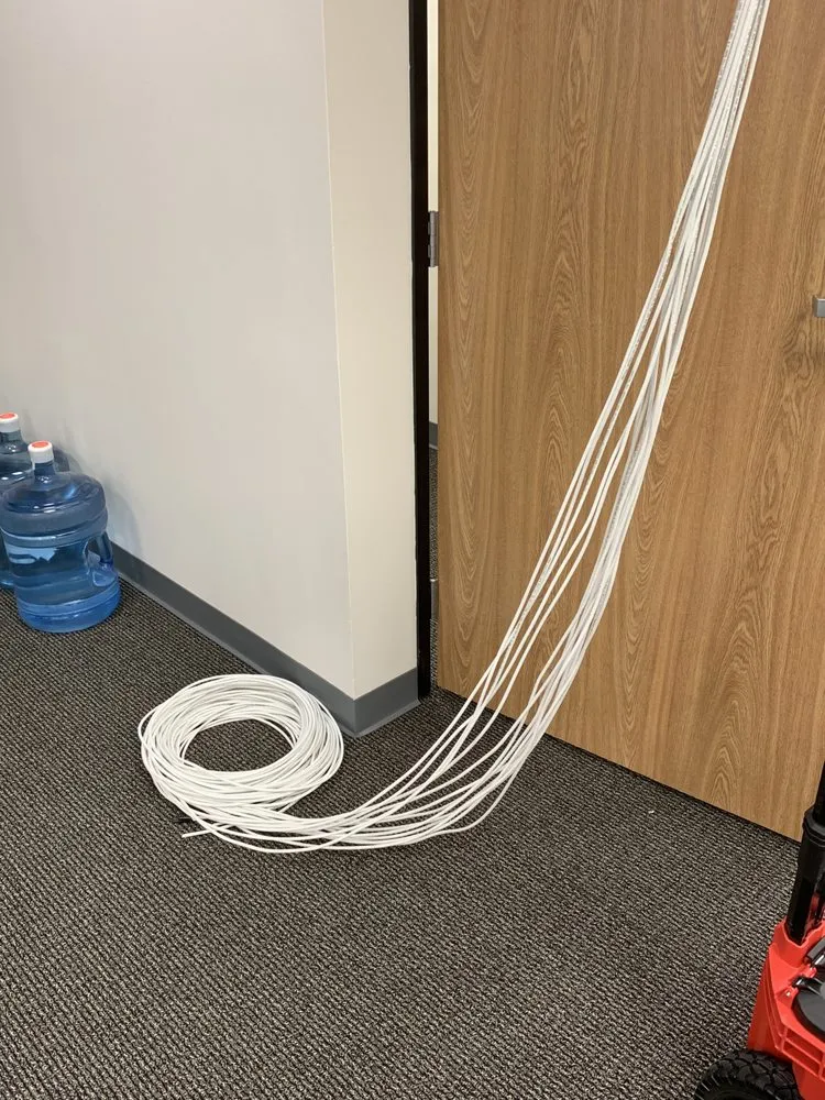 Slide of Calderon Technologies