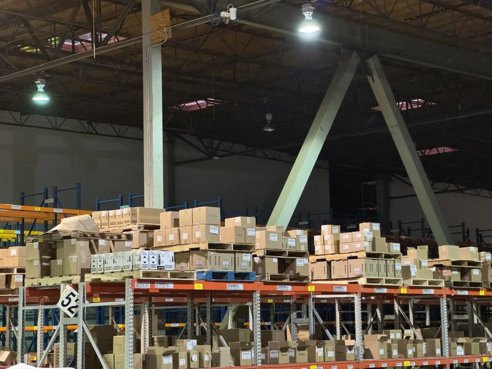 Slide of Calderon Technologies