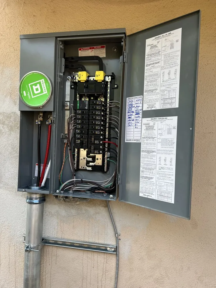 Slide of Calgreen Energy Solutions