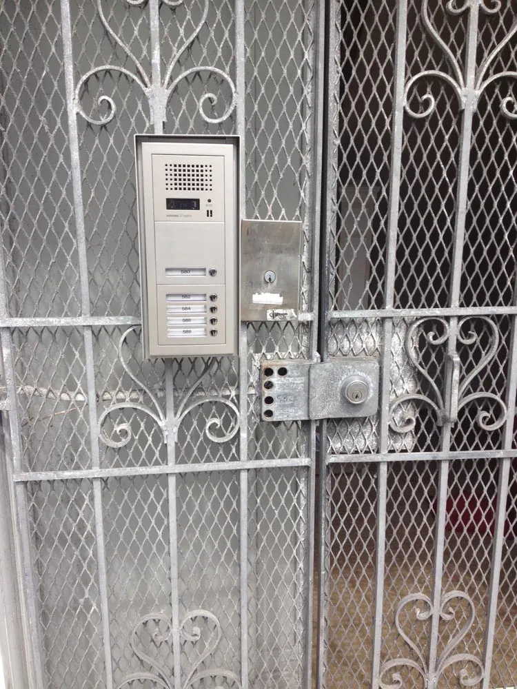 Slide of Cali Communications and Wiring