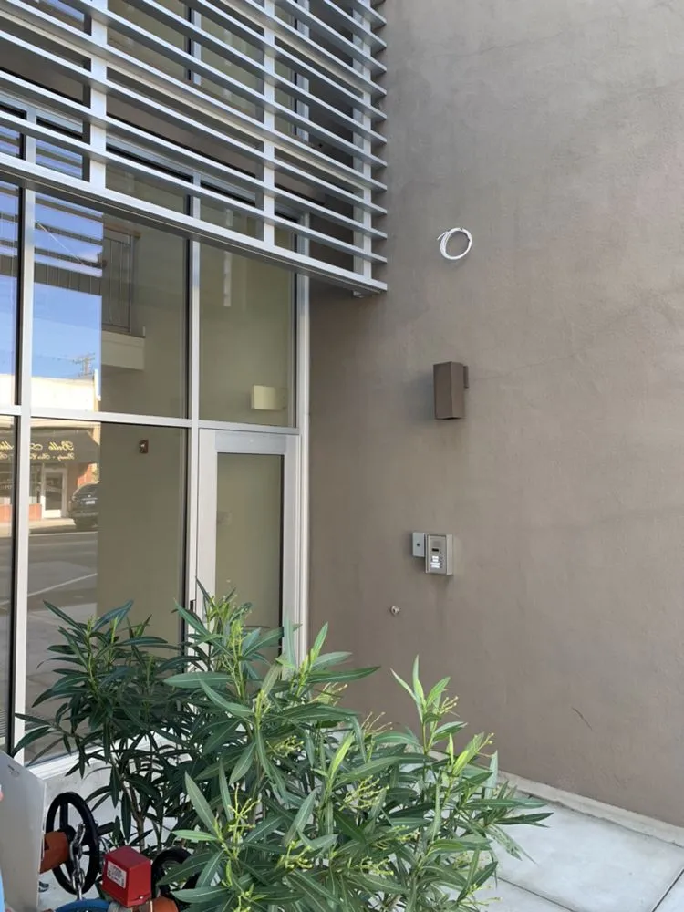 Slide of Cali Communications and Wiring