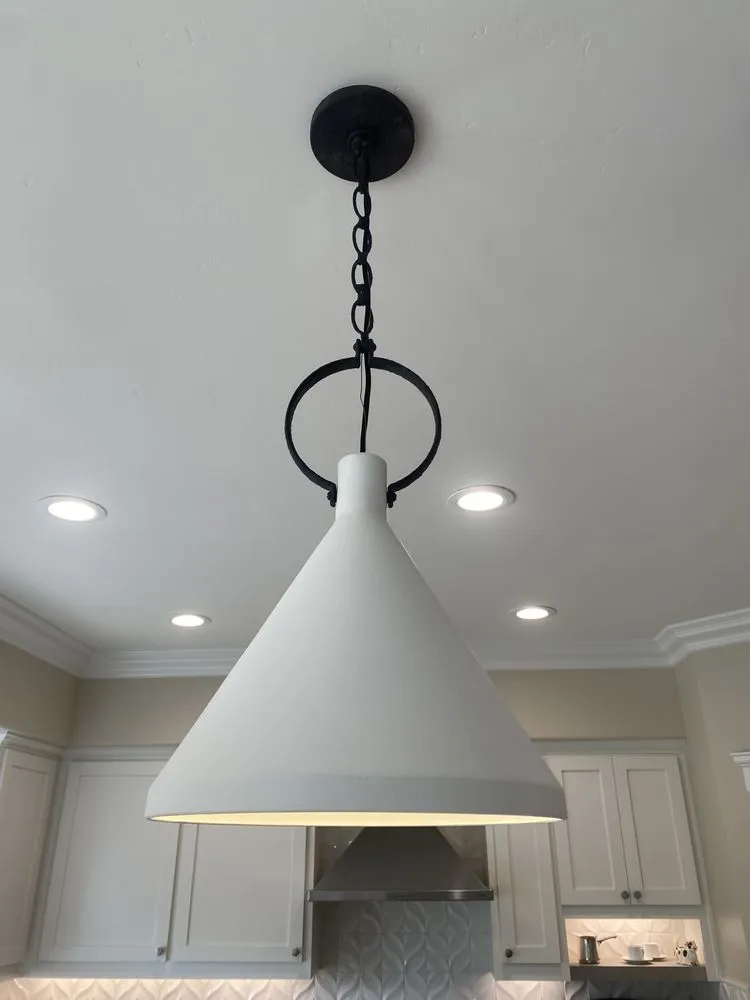 Slide of Cali Current Electric