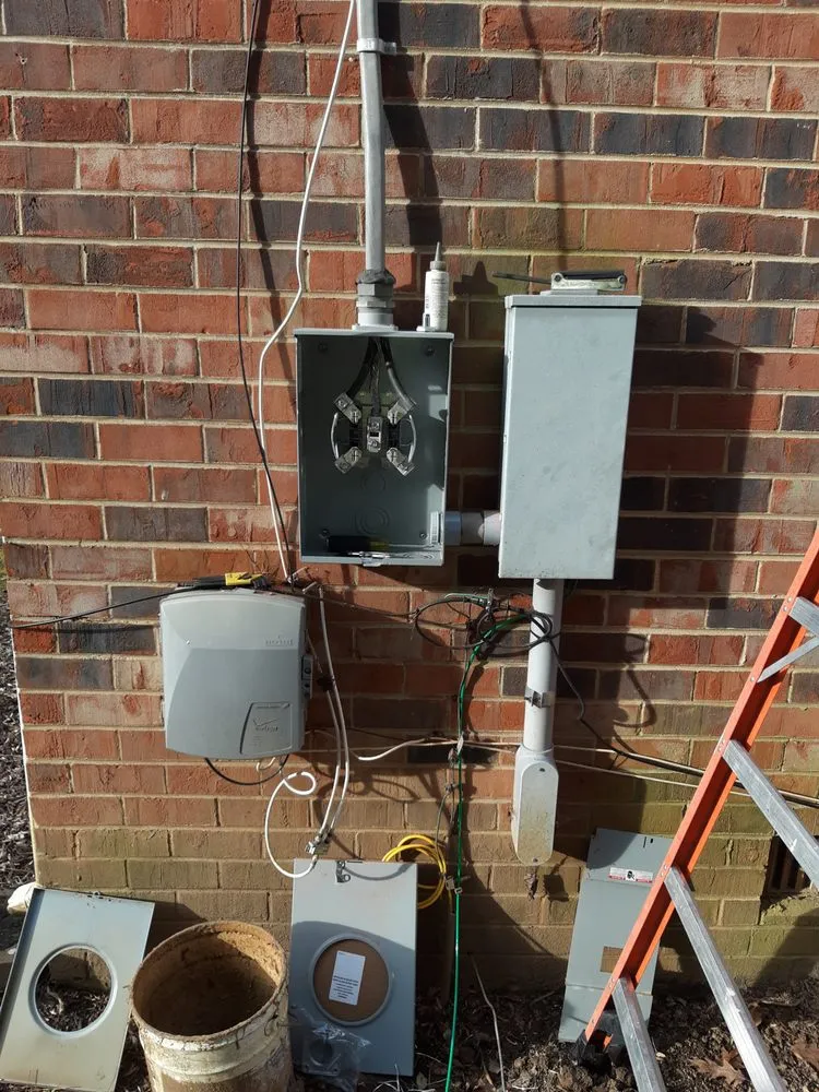 Slide of Cali-Electrical & Contracting Services