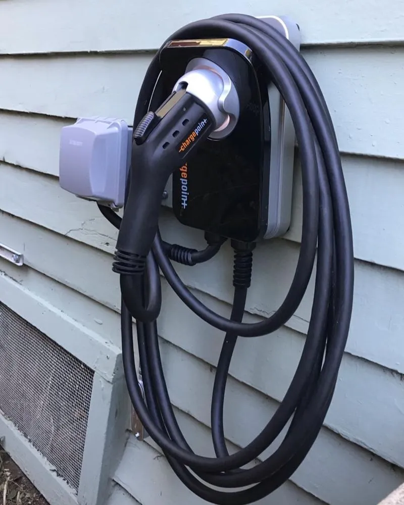 Professional wiring installation in , by Cali Energy