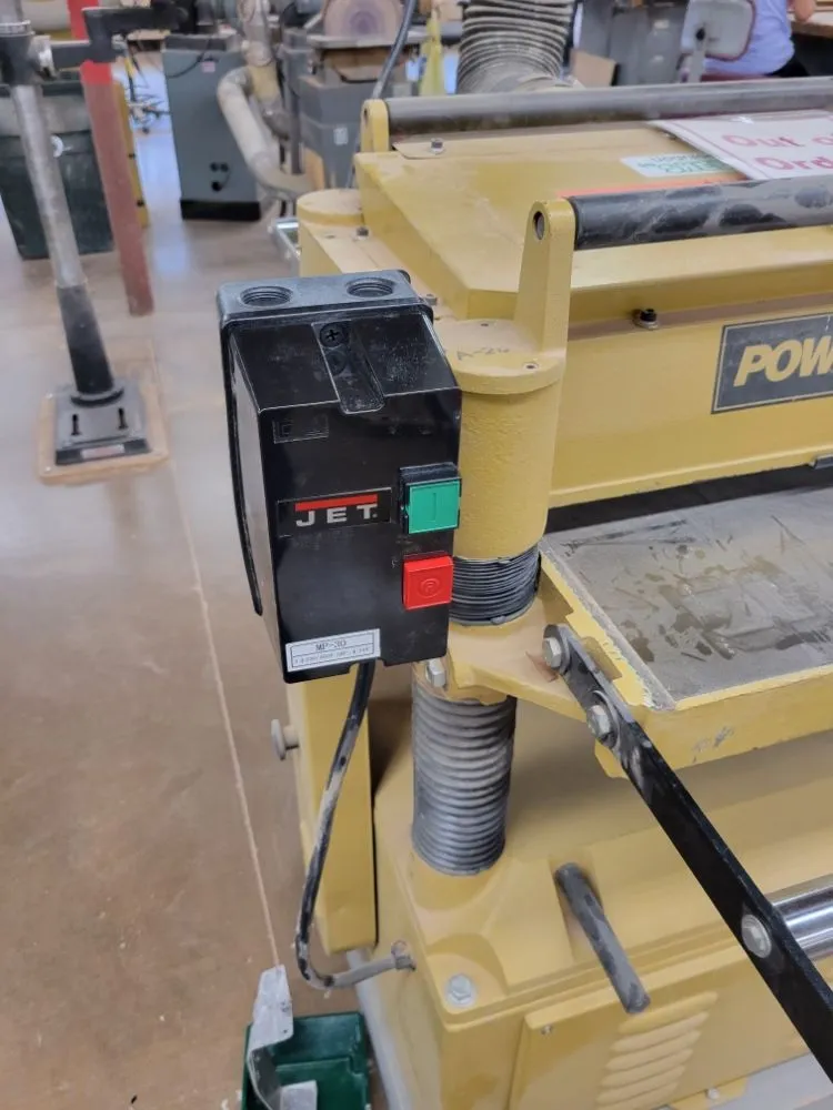 Slide of Calisco Electric