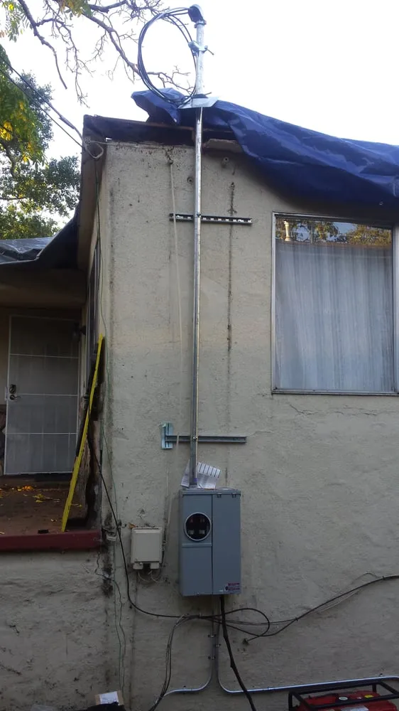 Slide of Calistoga Solutions Electric