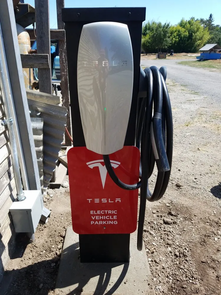 Slide of Calistoga Solutions Electric