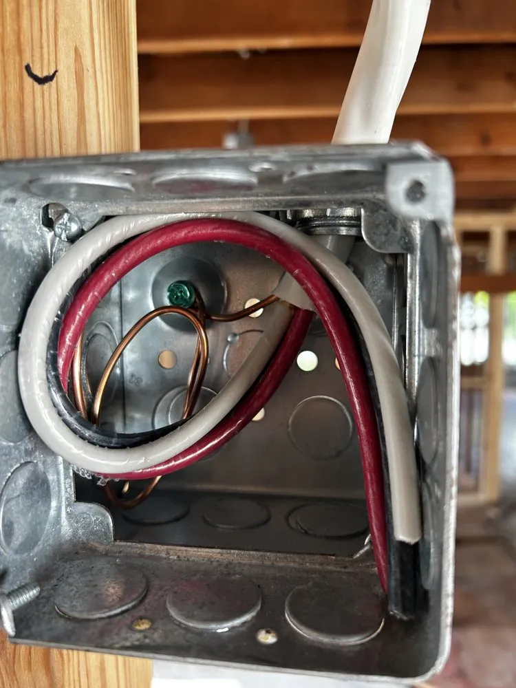 Slide of Callejas Maintenance Services