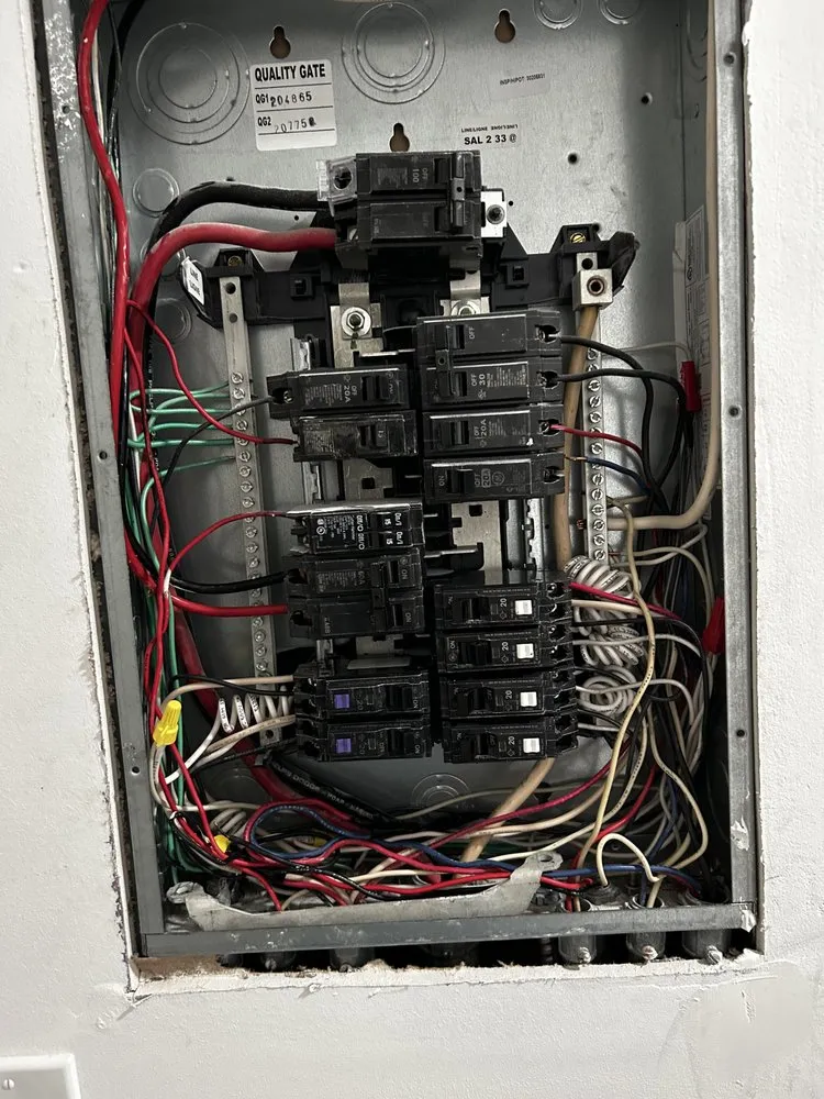 Slide of Callejas Maintenance Services