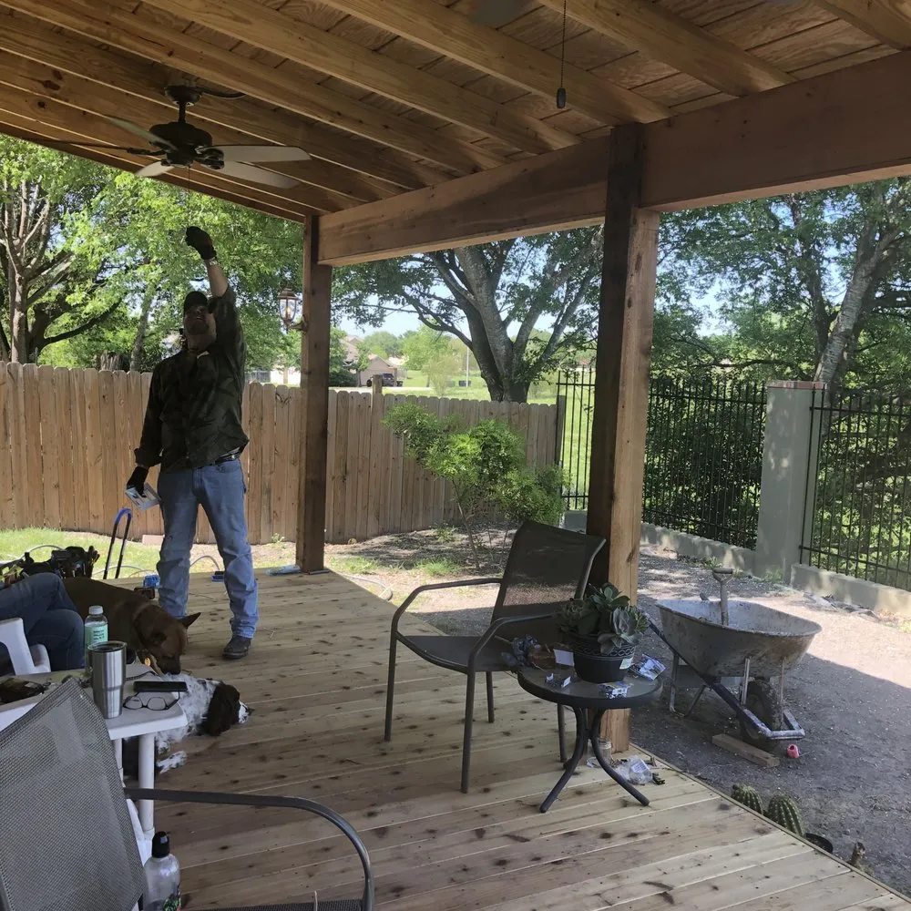 Licensed electrical service for homes in outlet and switch repair, by