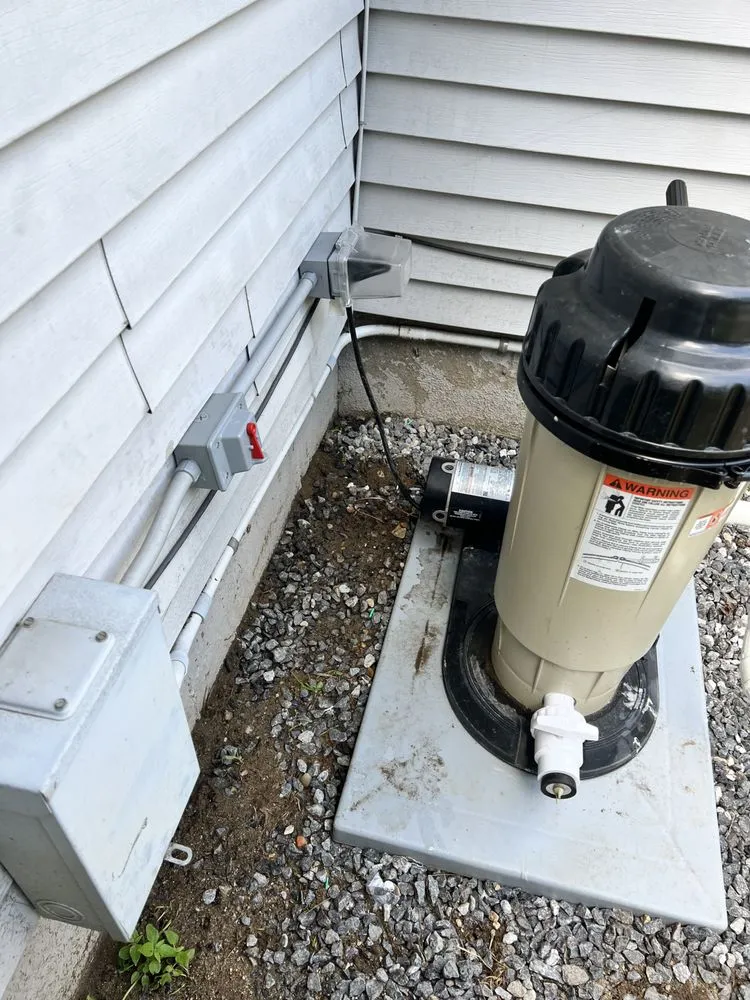 Slide of Cameron Wilson Electrician