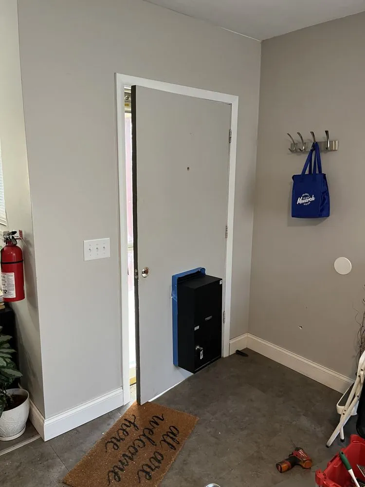 Professional electrician providing wiring installation in Pinconning, MI - Cams Home & Apartment Maintenance