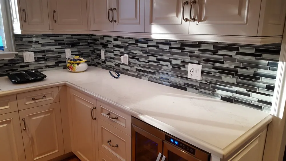 Slide of Candee Electric