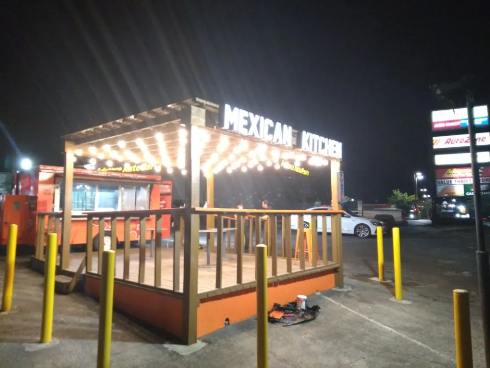 Expert outlet and switch repair service in Del Valle, TX - Cantu Electric Service