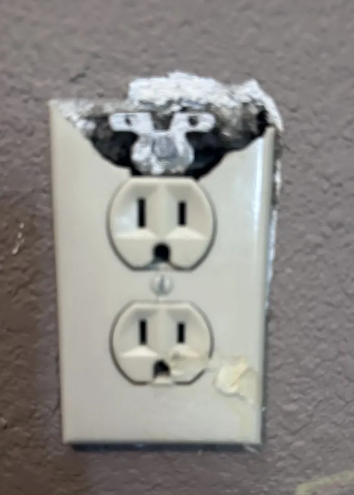 Slide of Canyon Electric