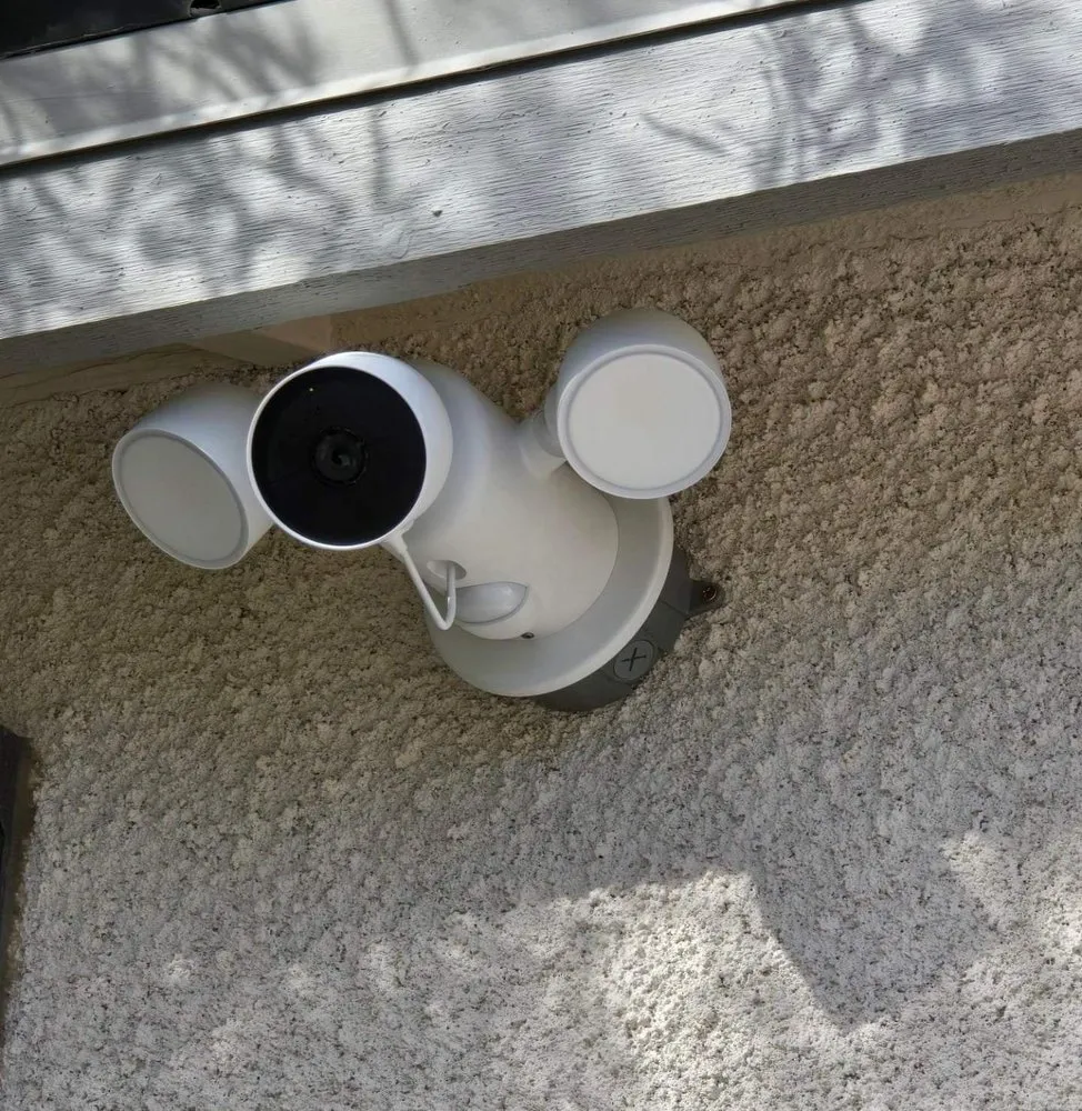 Slide of Canyon Electric