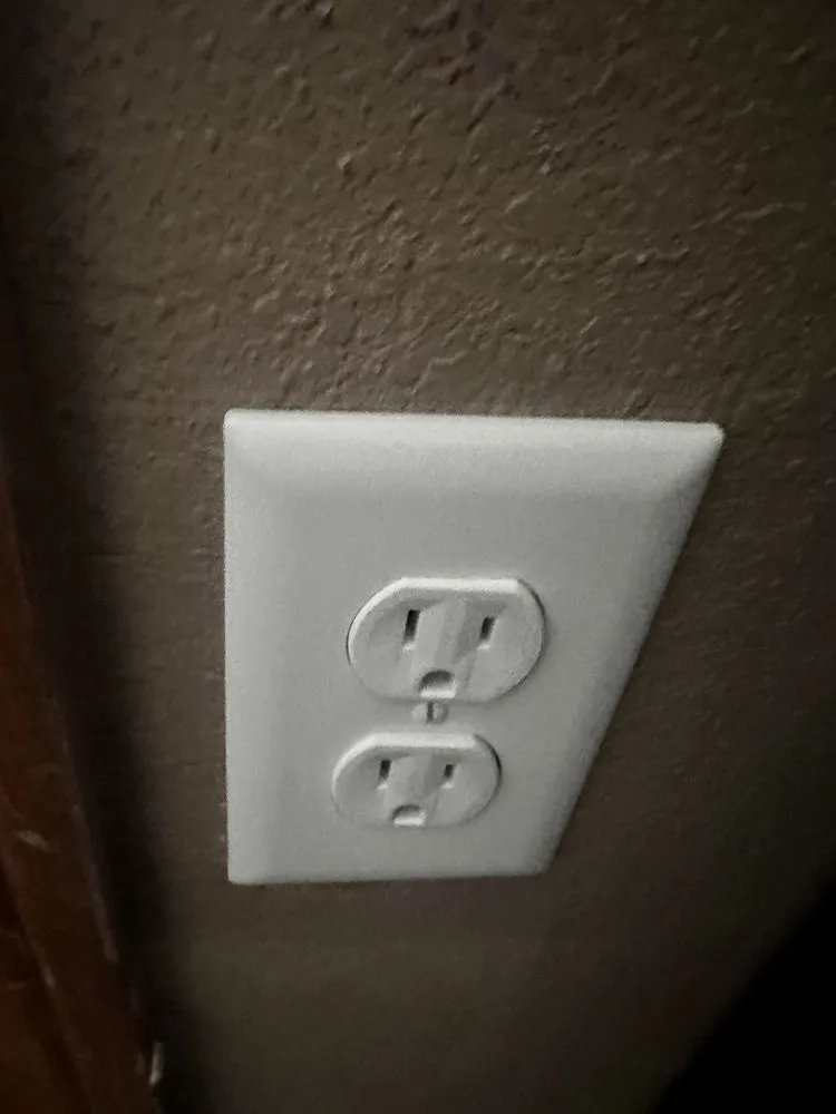 Slide of Canyon Electric