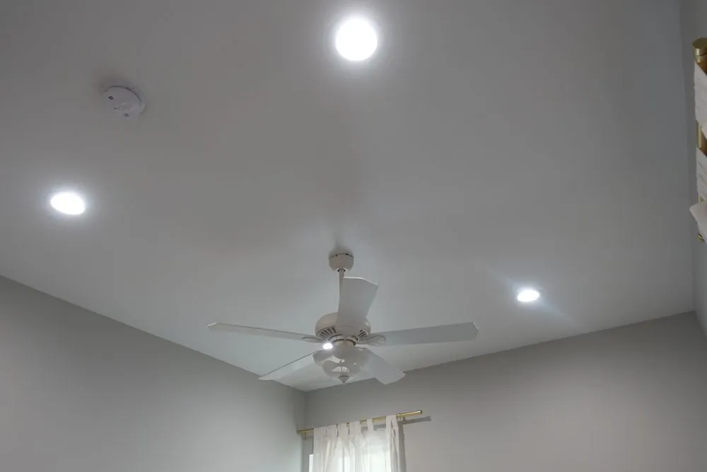 Licensed outlet and switch repair service in ,  - Capacity Electrical Services