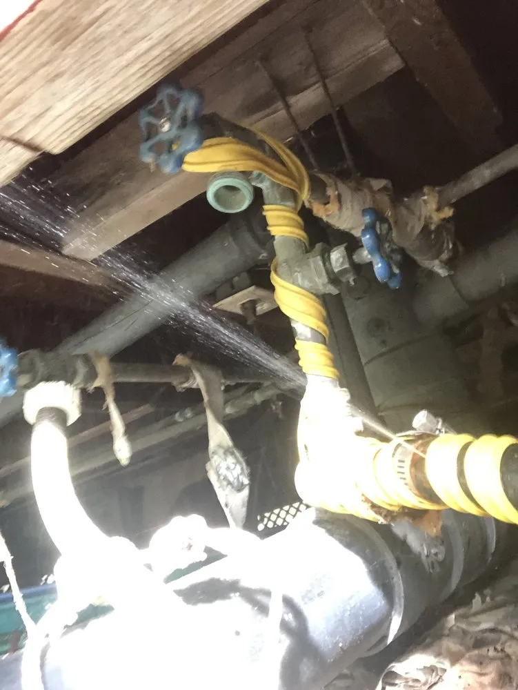 Professional electrician providing emergency electrical service in Jefferson Township, PA - Caparo’s HVAC