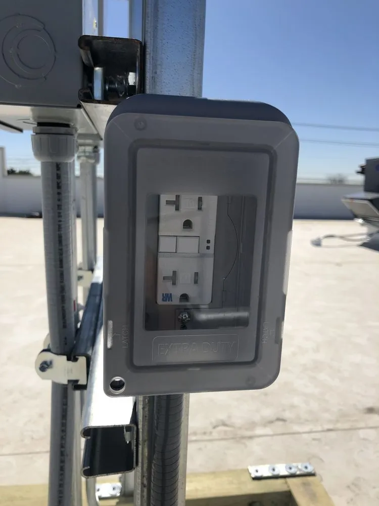 Affordable electrician providing panel upgrade in , 