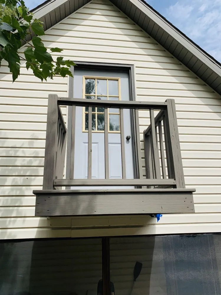 Slide of Capital Custom Contractors