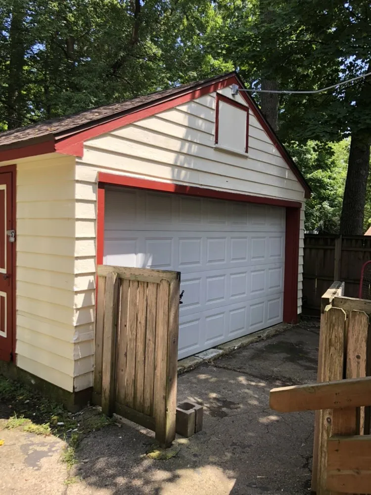 Licensed emergency electrical service experts serving ,  - Capital Custom Contractors