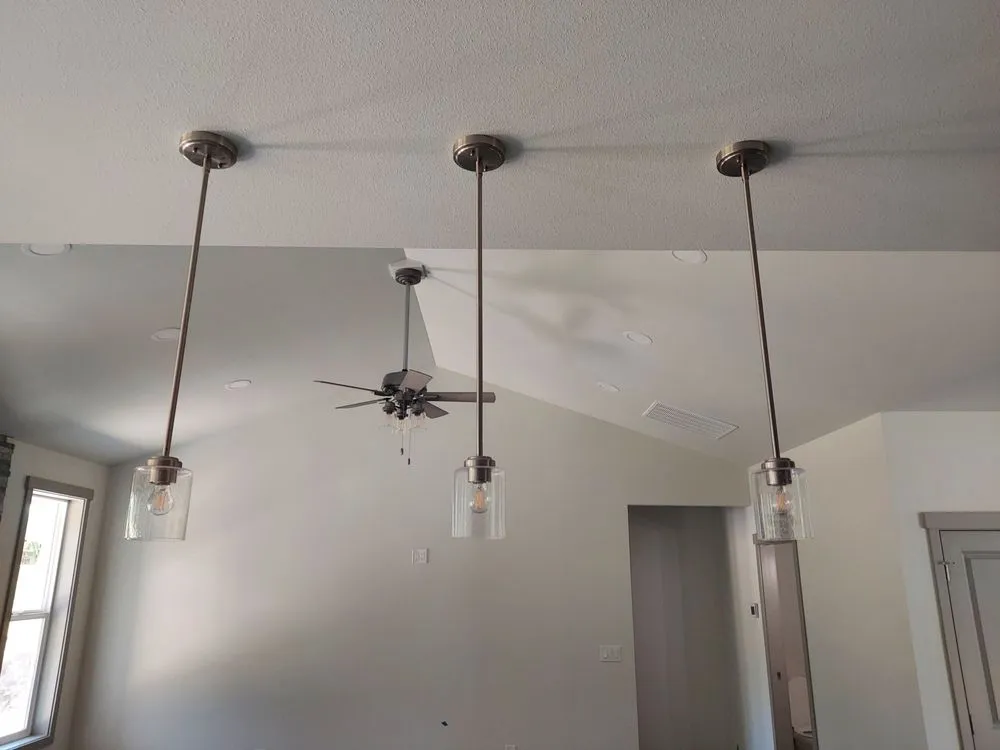 Slide of Capitol Builders