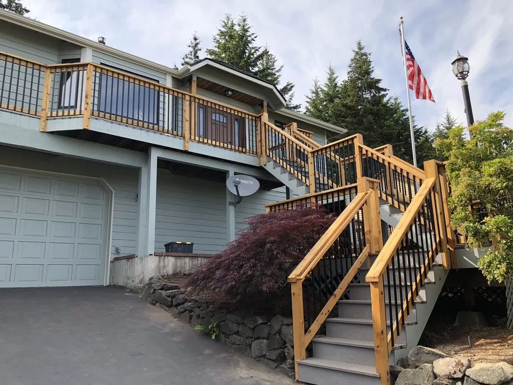 Slide of Capitol Builders