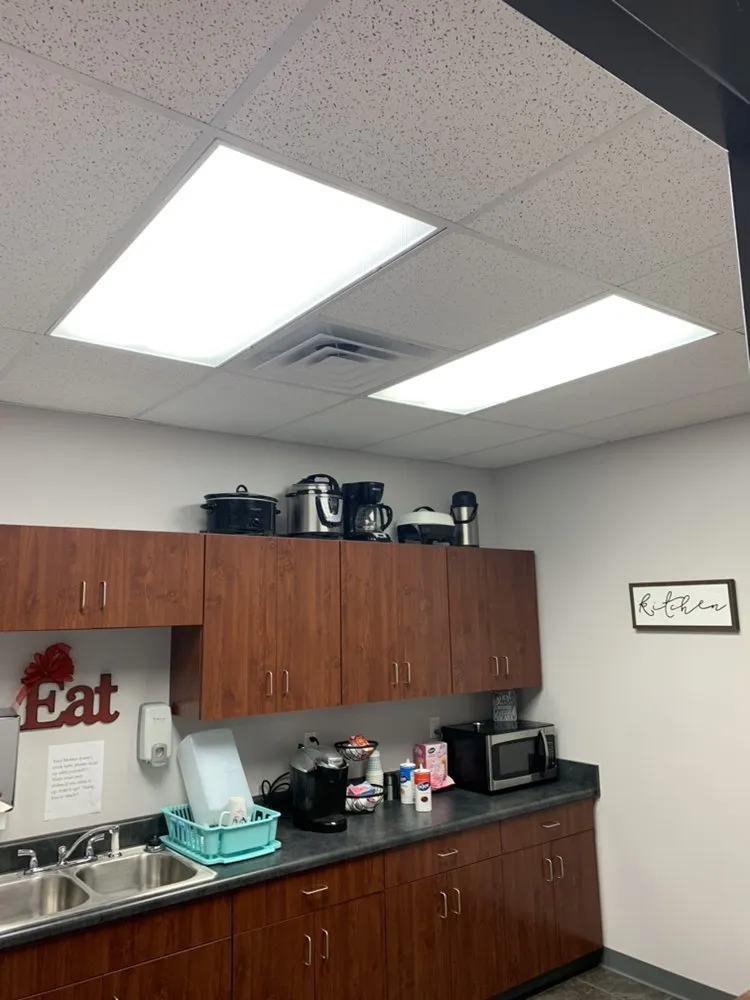 Emergency electrical service for homes in lighting installation,  by 