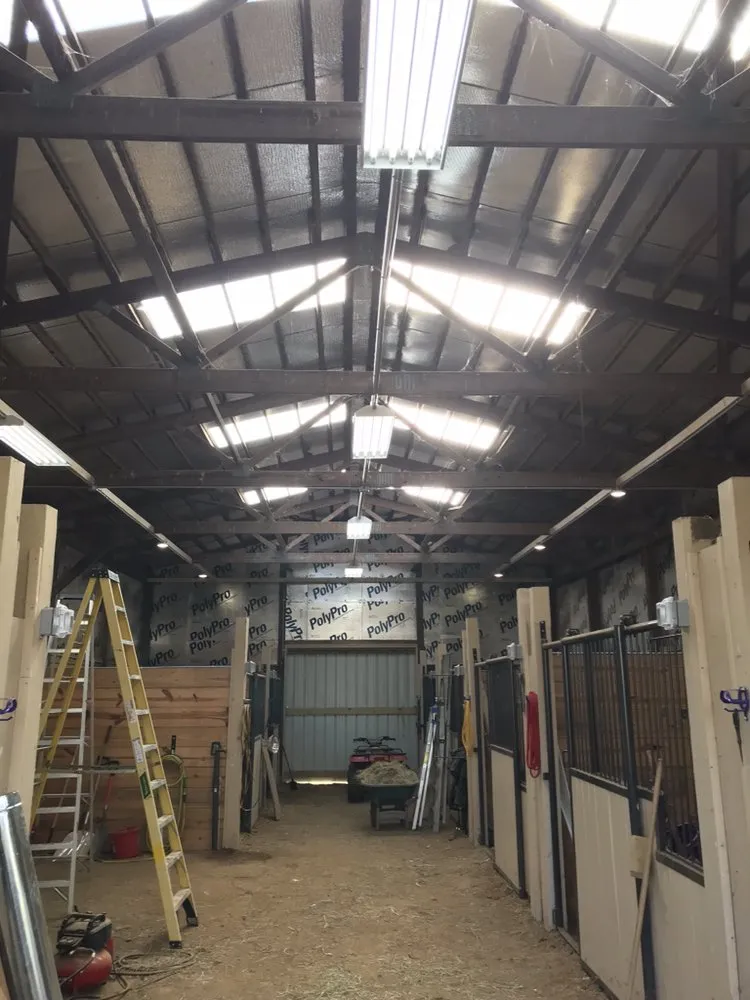 Certified electrician providing lighting installation in , 