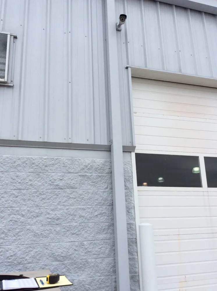 Reliable electrician providing panel upgrade in , 